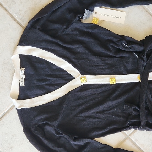 NWT madison +Hudson black,and white PS size knit sweater dress with gold b - Picture 11 of 16